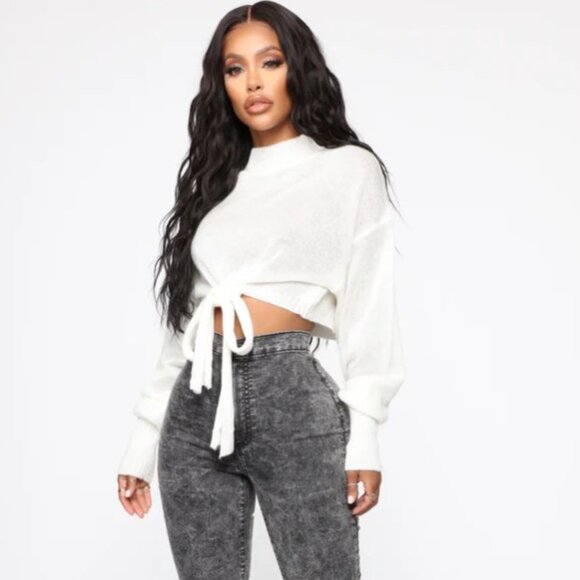Fashion Nova You Should Stop By White Cropped Sweater Tie Front NWT 1X - Picture 3 of 4